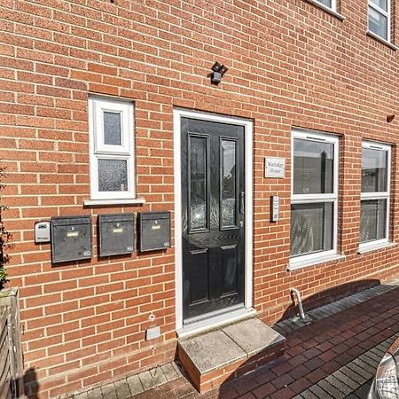 Guest Homes - Watledge House Apartment Tewkesbury Esterno foto