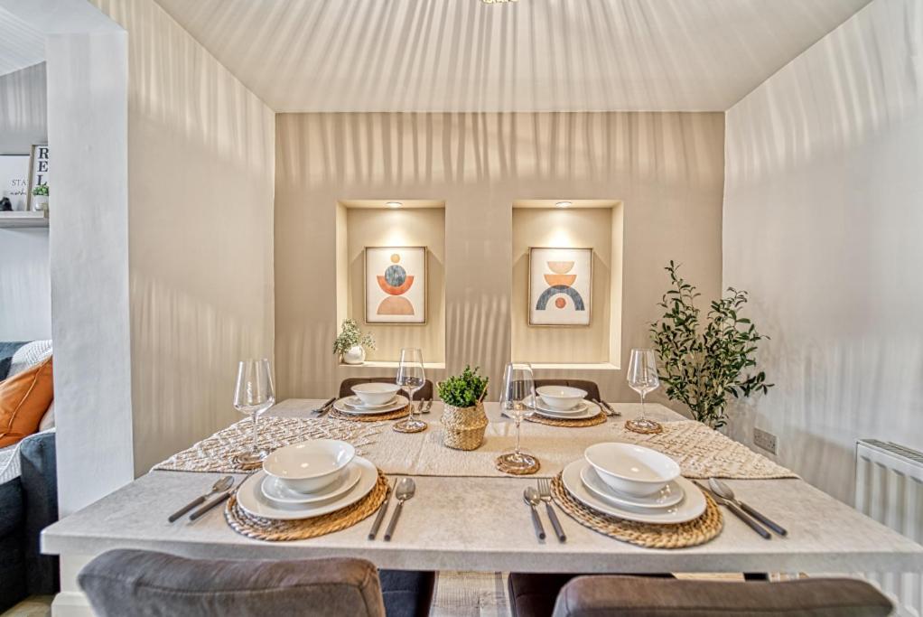 Guest Homes - Watledge House Apartment Tewkesbury Esterno foto