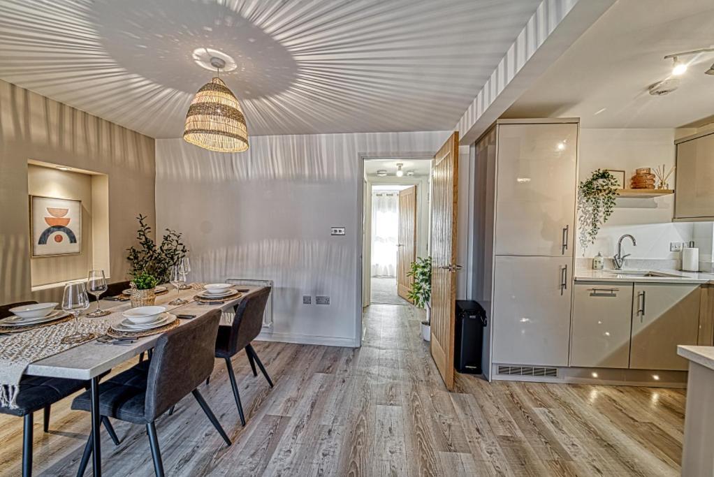 Guest Homes - Watledge House Apartment Tewkesbury Esterno foto