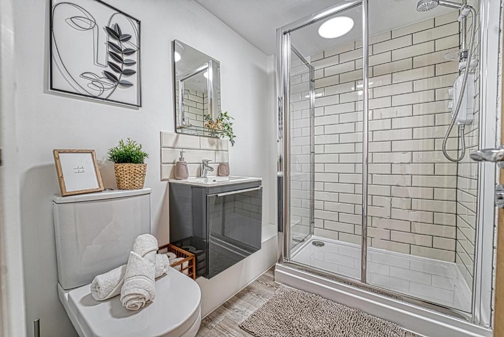 Guest Homes - Watledge House Apartment Tewkesbury Esterno foto